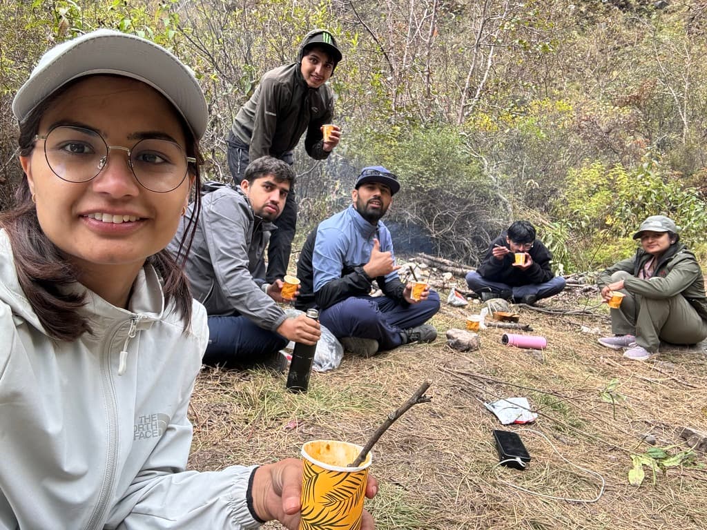 Trail break with tea and snacks on the hillside during the North ABC trek